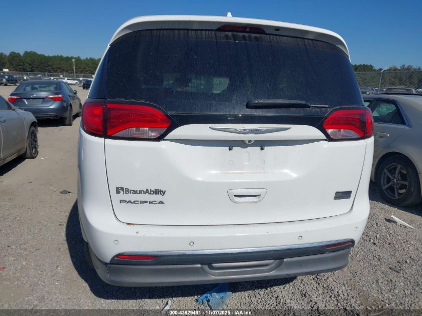 2020 Chrysler Pacifica Touring L VIN: 2C4RC1BG2LR131648 Lot: 43629491