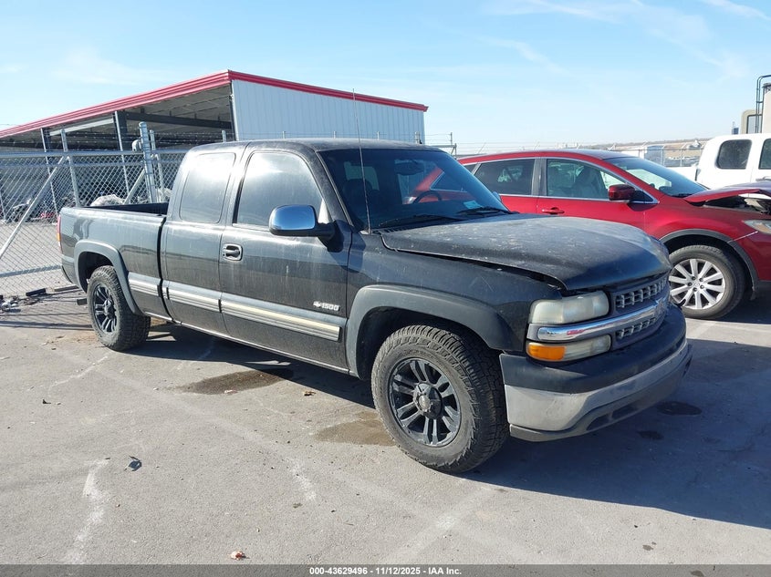 2GCEC19T221136038 2002 Chevrolet Silverado 1500 Lt auction photo 1