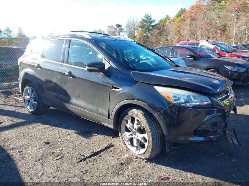 FORD ESCAPE TITANIUM