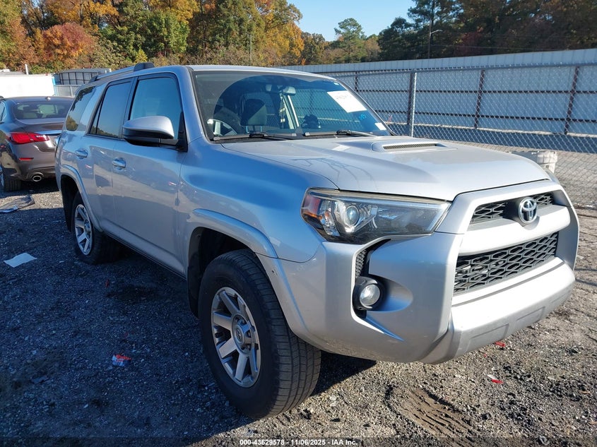 2014 TOYOTA 4RUNNER TRAIL - JTEBU5JR0E5200647