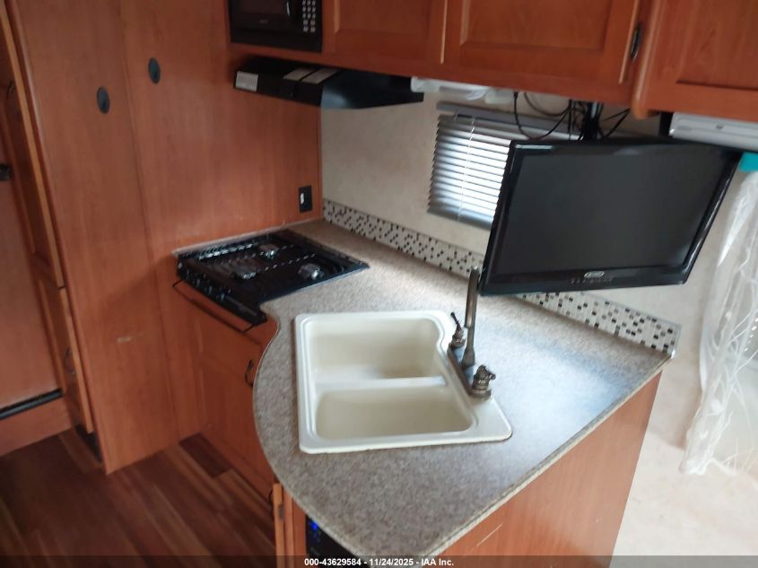 2012 Ford E-450 Cutaway VIN: 1FDXE4FS7CDA47695 Lot: 43629584