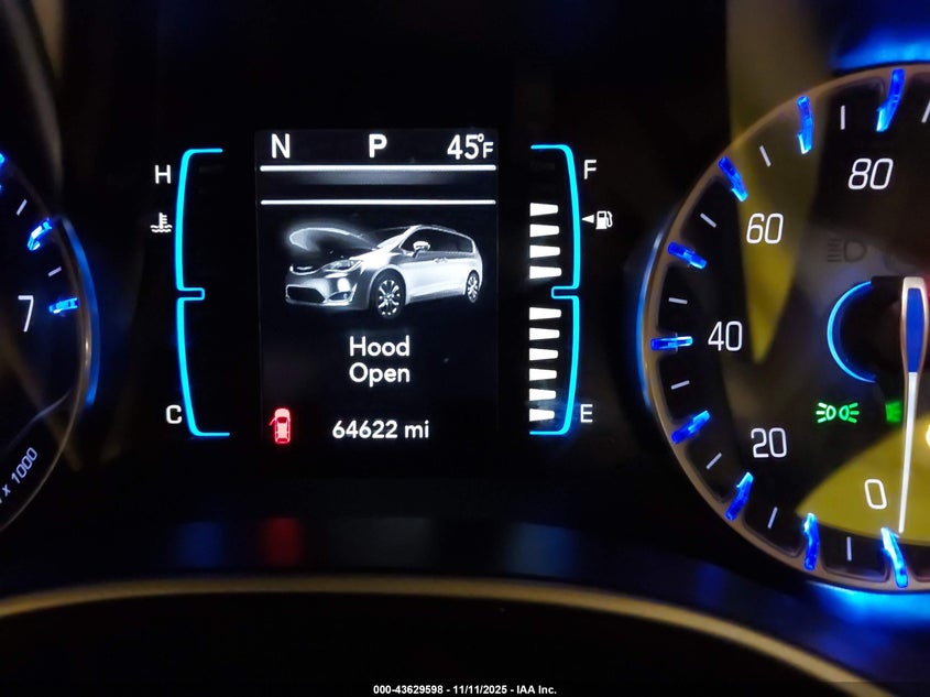 2017 Chrysler Pacifica Touring VIN: 2C4RC1DG5HR748644 Lot: 43629598