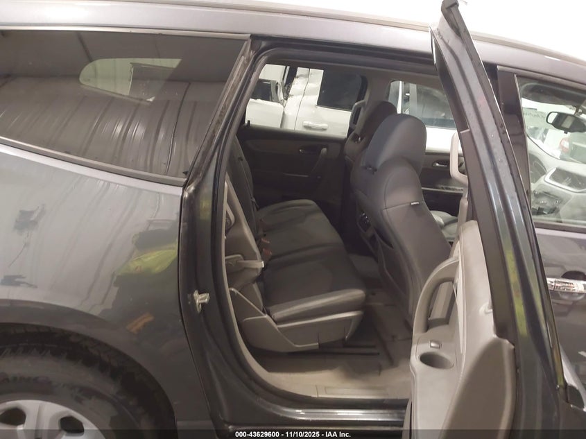 1GNKVFKD0DJ136102 2013 CHEVROLET TRAVERSE photo no. 8