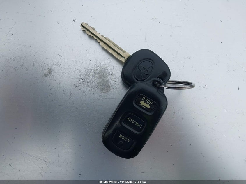 4T1BF32K75U592449 2005 TOYOTA CAMRY photo no. 11