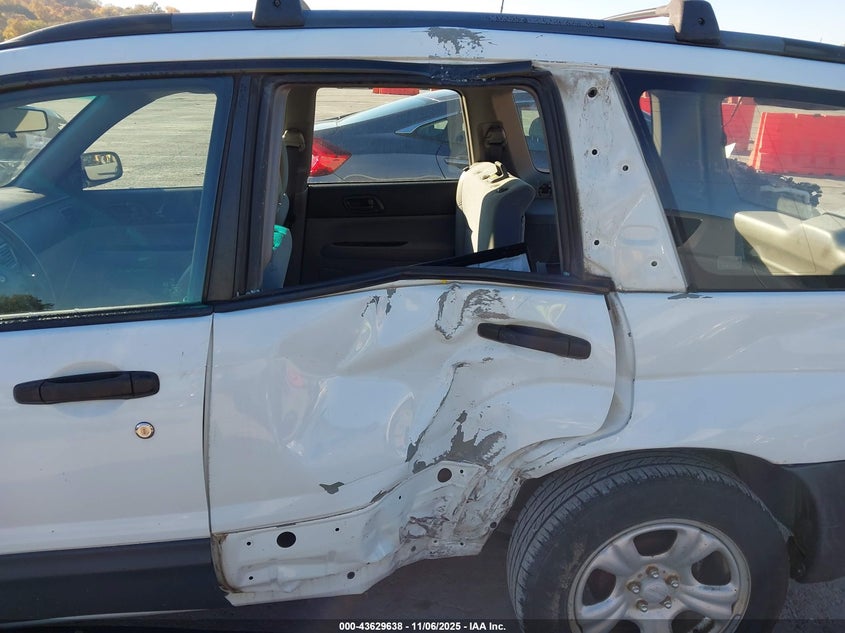 2004 Subaru Forester 2.5X VIN: JF1SG63694H708235 Lot: 43629638