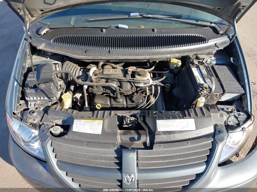 2005 Dodge Grand Caravan Se VIN: 1D4GP24R45B167572 Lot: 43629642