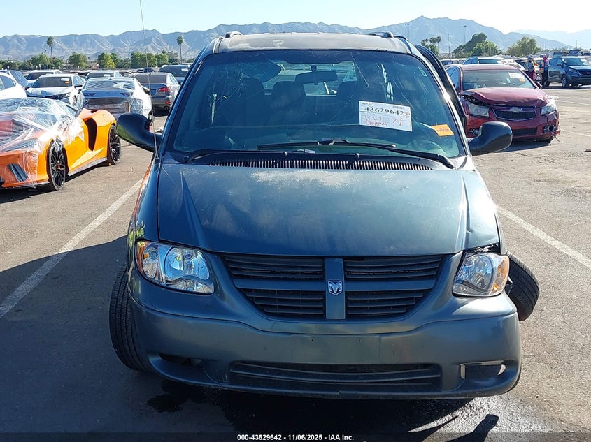 2005 Dodge Grand Caravan Se VIN: 1D4GP24R45B167572 Lot: 43629642