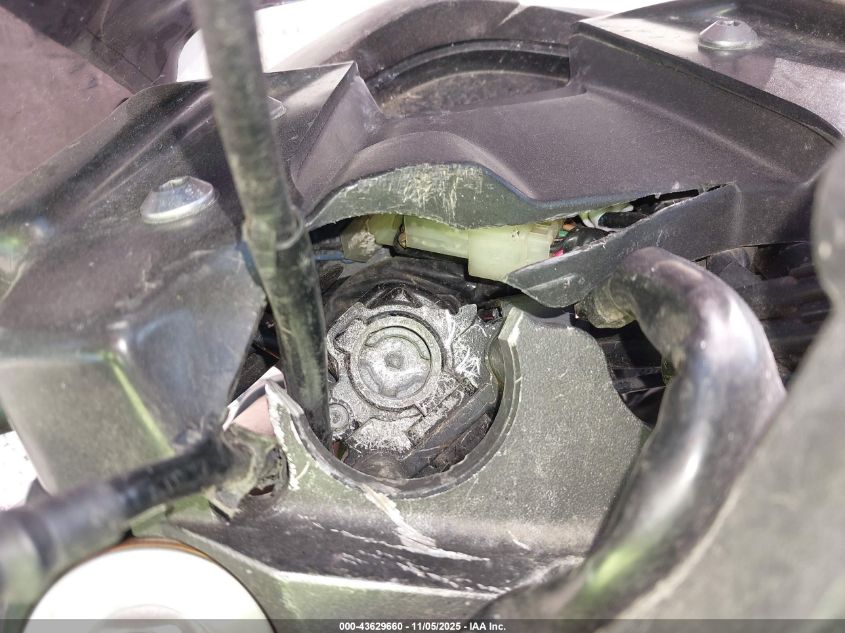 2014 Yamaha Fz09 VIN: JYARN33E6EA000860 Lot: 43629660