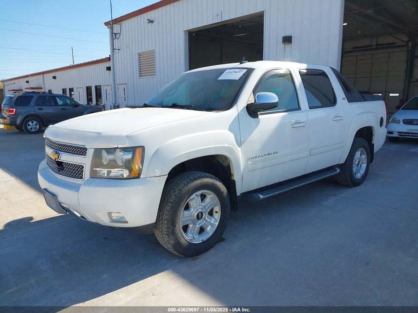 3GNFK22009G260802 2009 CHEVROLET AVALANCHE photo no. 2