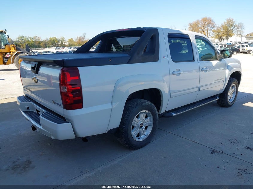 3GNFK22009G260802 2009 CHEVROLET AVALANCHE photo no. 4