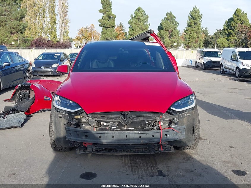 2016 Tesla Model X 60D/P100D/P90D VIN: 5YJXCAE49GF000369 Lot: 43629757