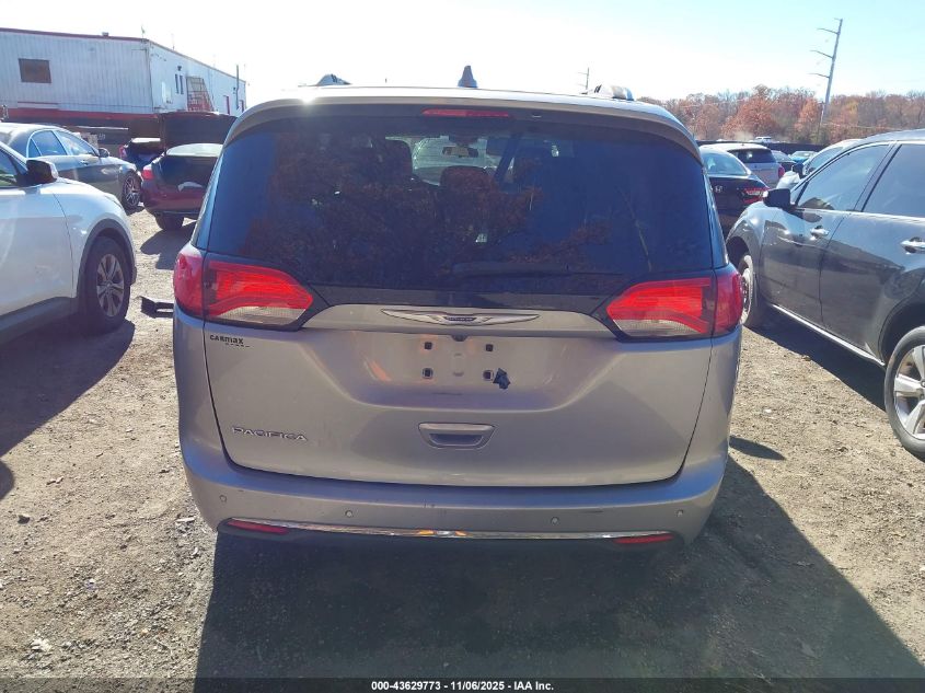 2018 Chrysler Pacifica Touring L VIN: 2C4RC1BG6JR331185 Lot: 43629773