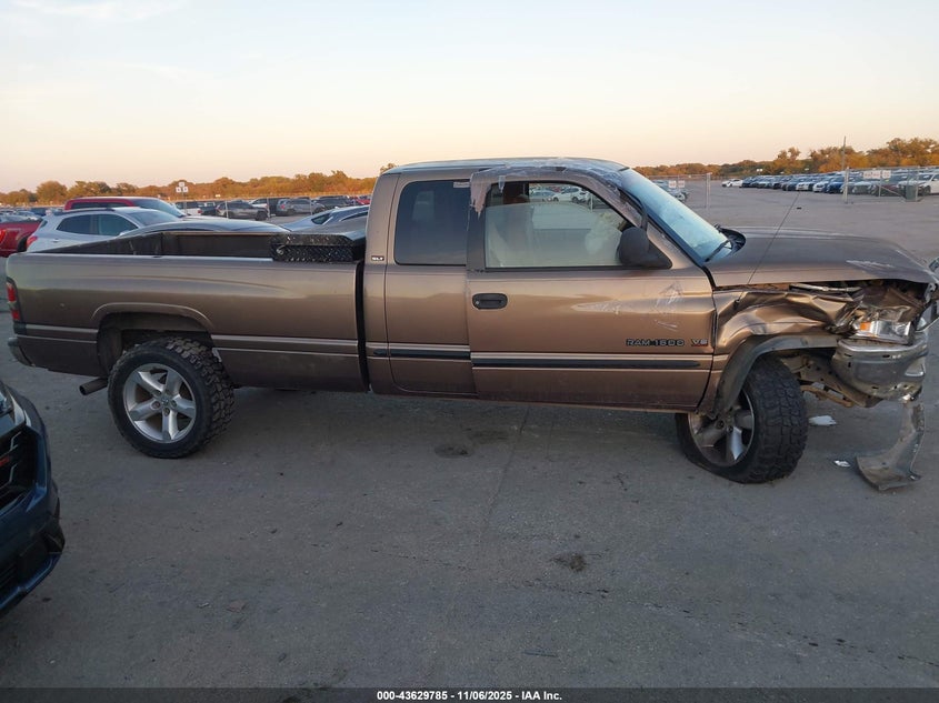 2001 Dodge Ram 1500 VIN: 3B7HC13Z81G210076 Lot: 43629785