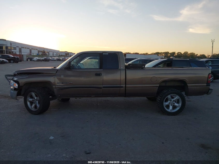 2001 Dodge Ram 1500 VIN: 3B7HC13Z81G210076 Lot: 43629785