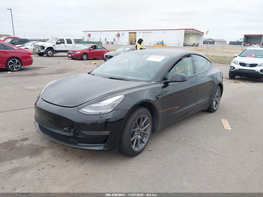 5YJ3E1EB4NF178971 2022 TESLA MODEL 3 photo no. 2