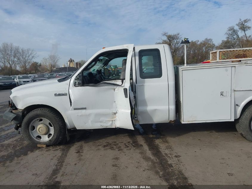 2007 Ford F-350 Chassis Lariat/Xl/Xlt VIN: 1FDSX34P47EA64211 Lot: 43629863