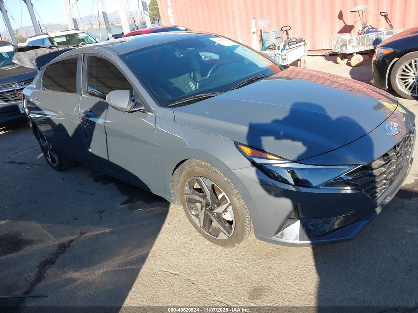 HYUNDAI ELANTRA LIMITED