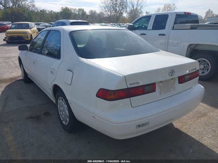 4T1BG22K8VU750904 1997 TOYOTA CAMRY photo no. 3
