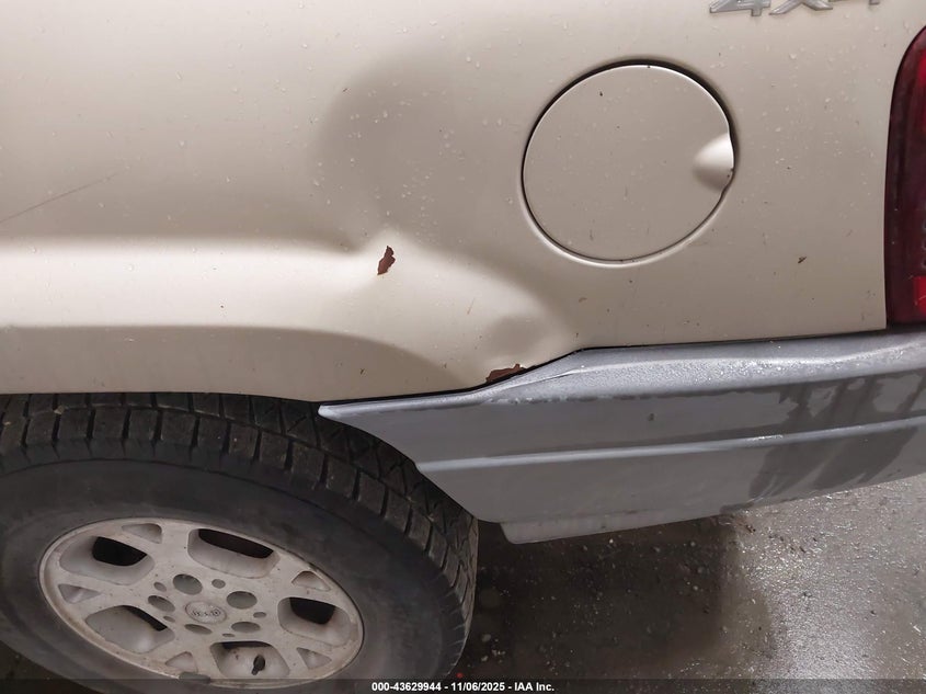 2001 Jeep Grand Cherokee Laredo VIN: 1J4GW48S71C699227 Lot: 43629944