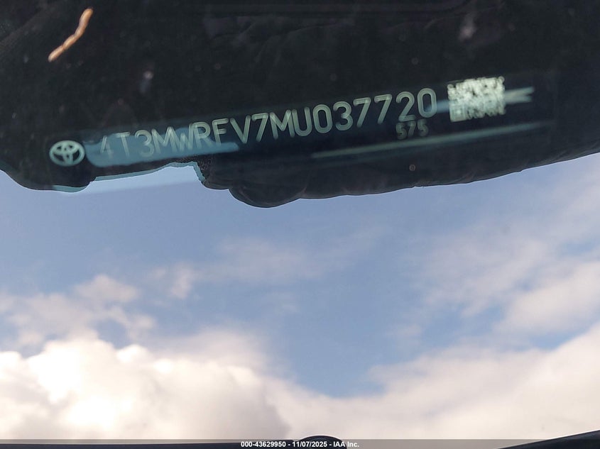 2021 TOYOTA RAV4 HYBRID LE - 4T3MWRFV7MU037720