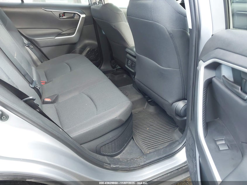 2021 TOYOTA RAV4 HYBRID LE - 4T3MWRFV7MU037720