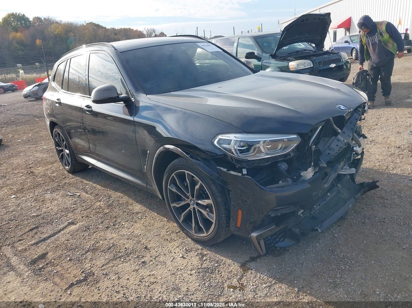 BMW X3 M40I