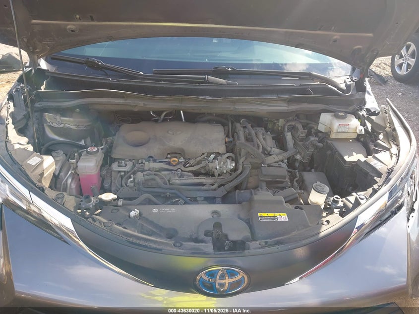 2023 TOYOTA SIENNA LE 5TDKRKEC2PS156450