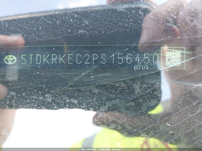 2023 TOYOTA SIENNA LE 5TDKRKEC2PS156450