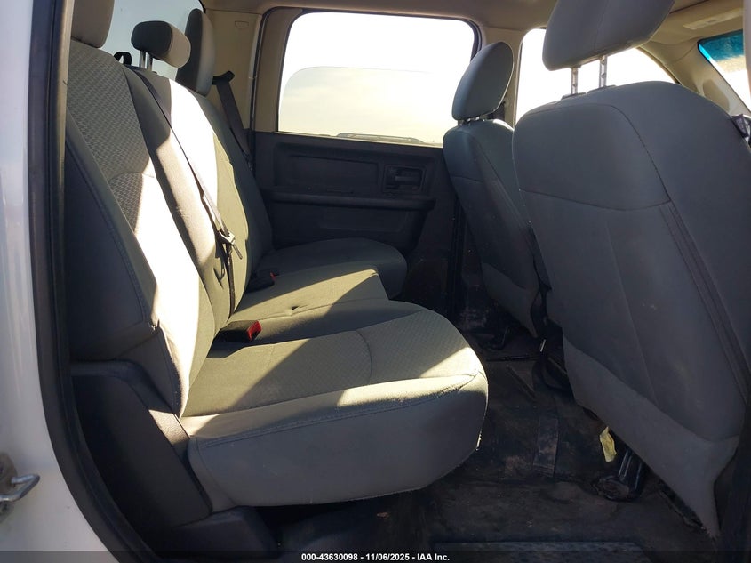 2016 Ram 2500 Tradesman VIN: 3C6TR5CT7GG282088 Lot: 43630098