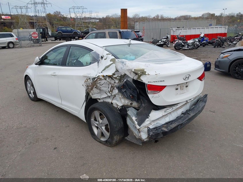 5NPDH4AE1DH254255 2013 HYUNDAI ELANTRA photo no. 12