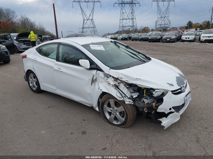 5NPDH4AE1DH254255 2013 HYUNDAI ELANTRA photo no. 16