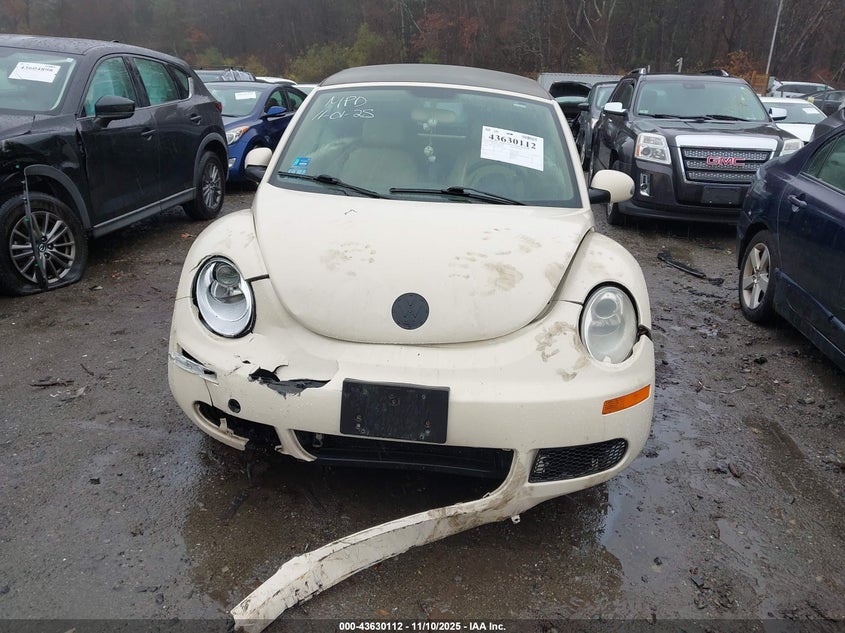 2010 Volkswagen New Beetle 2.5L VIN: 3VWRG3ALXAM007238 Lot: 43630112
