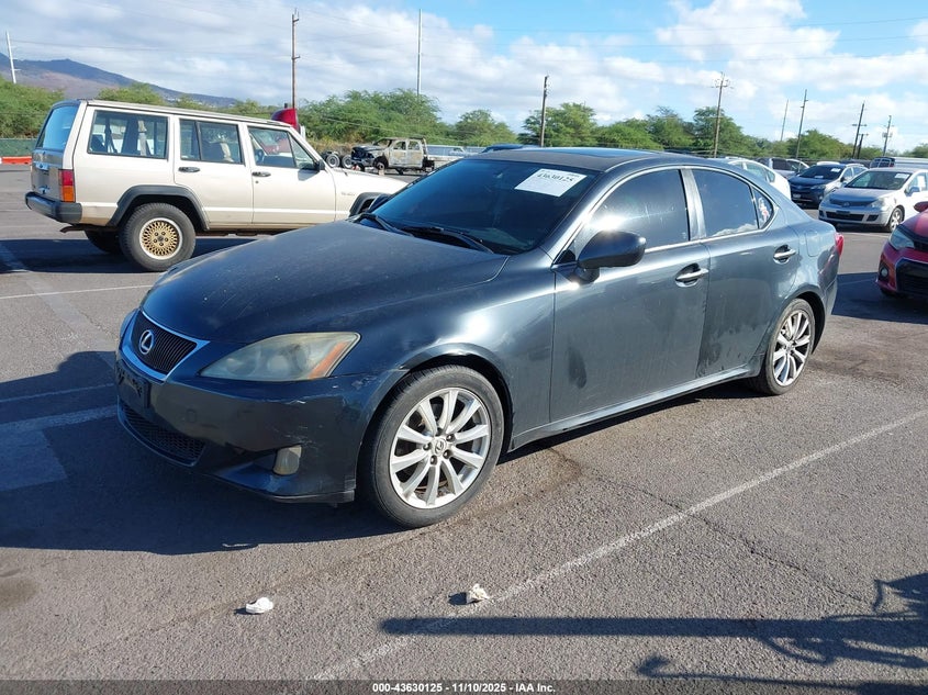 JTHBK262X62020159 2006 LEXUS IS photo no. 2