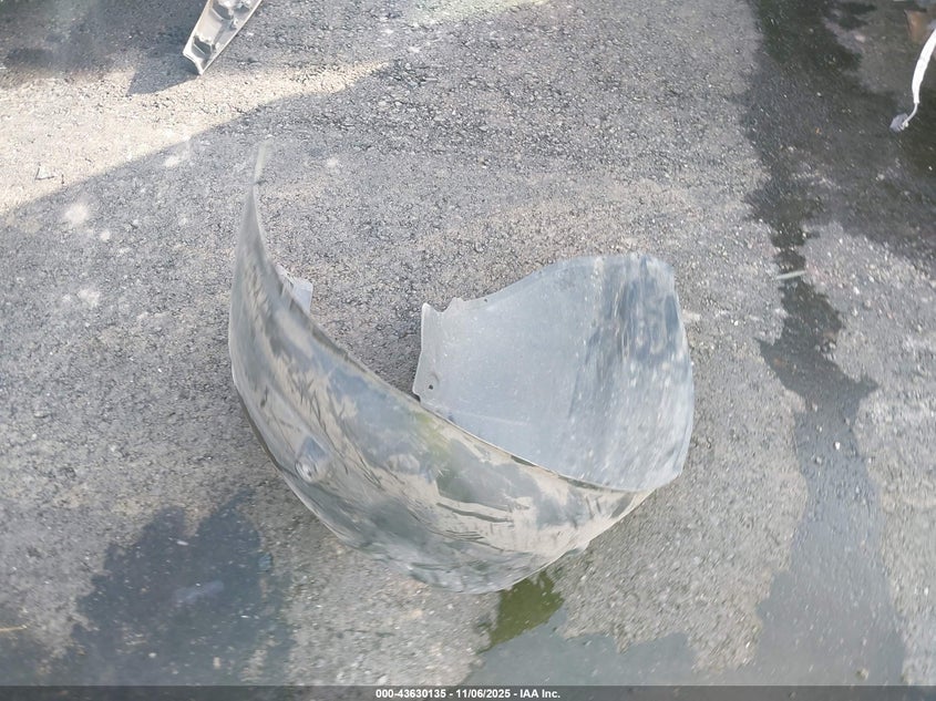 2005 Chrysler 300C VIN: 2C3JA63H45H126553 Lot: 43630135