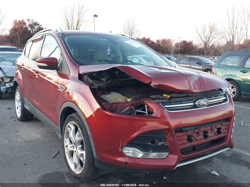 FORD ESCAPE TITANIUM