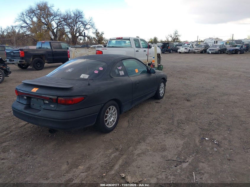 3FAKP113XYR172251 2000 FORD ESCORT photo no. 4