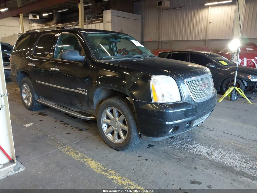GMC YUKON DENALI