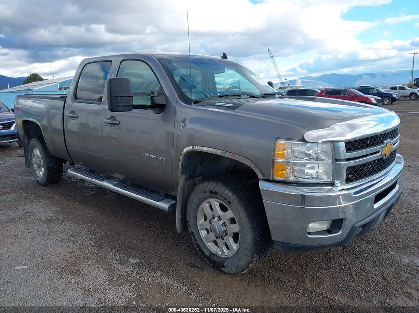 CHEVROLET SILVERADO 2500 LTZ