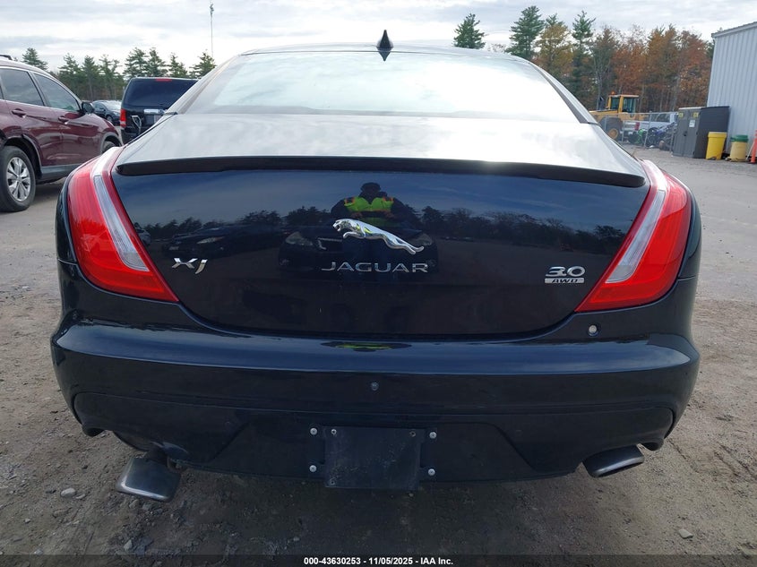 2016 JAGUAR XJ R-SPORT SAJWJ1CD9G8V99506