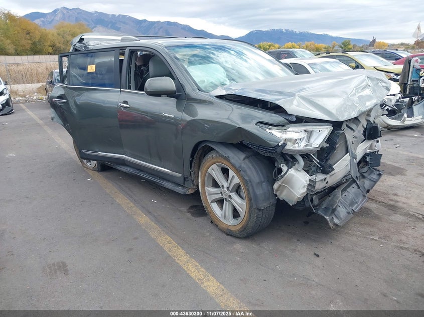 TOYOTA HIGHLANDER LIMITED V6