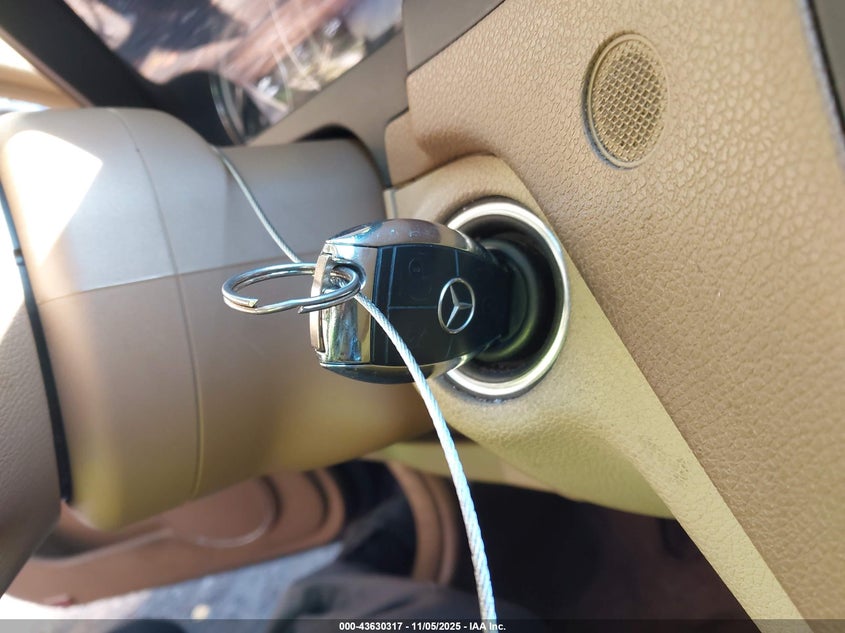 2008 Mercedes-Benz C 300 Luxury 4Matic/Sport 4Matic VIN: WDDGF81X88F076247 Lot: 43630317