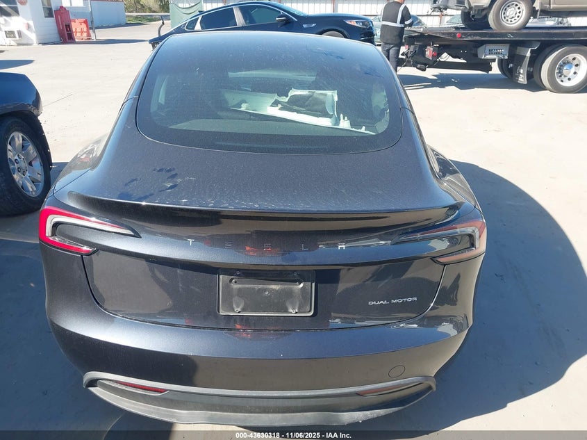 2024 Tesla Model 3 Long Range Dual Motor All-Wheel Drive VIN: 5YJ3E1EB6RF728869 Lot: 43630318