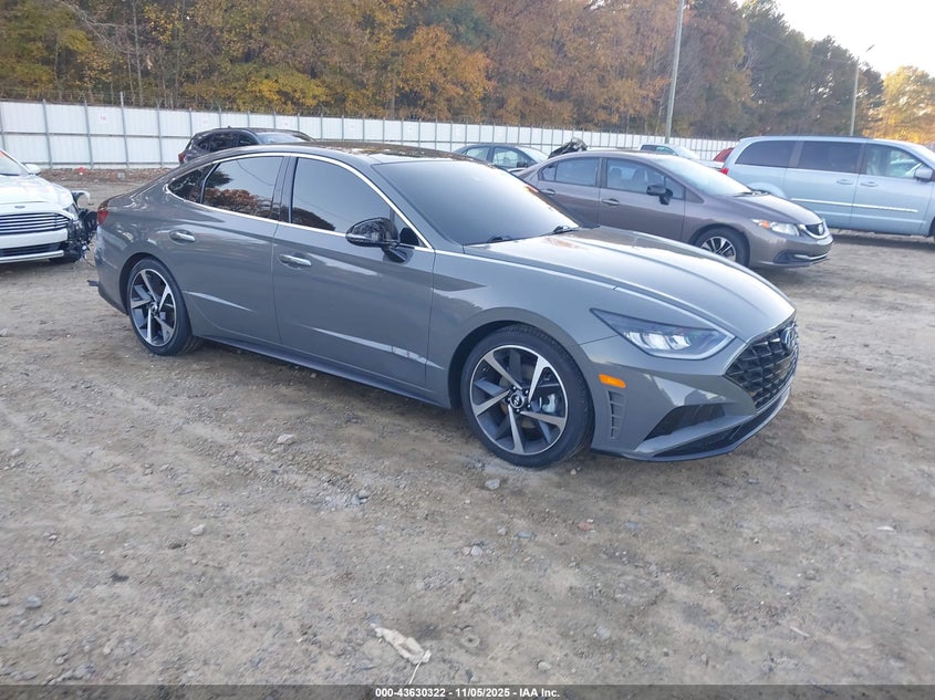 HYUNDAI SONATA SEL PLUS