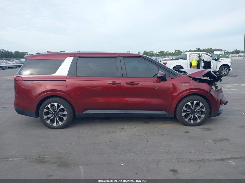 2022 KIA CARNIVAL MPV EX KNDNC5H33N6104348