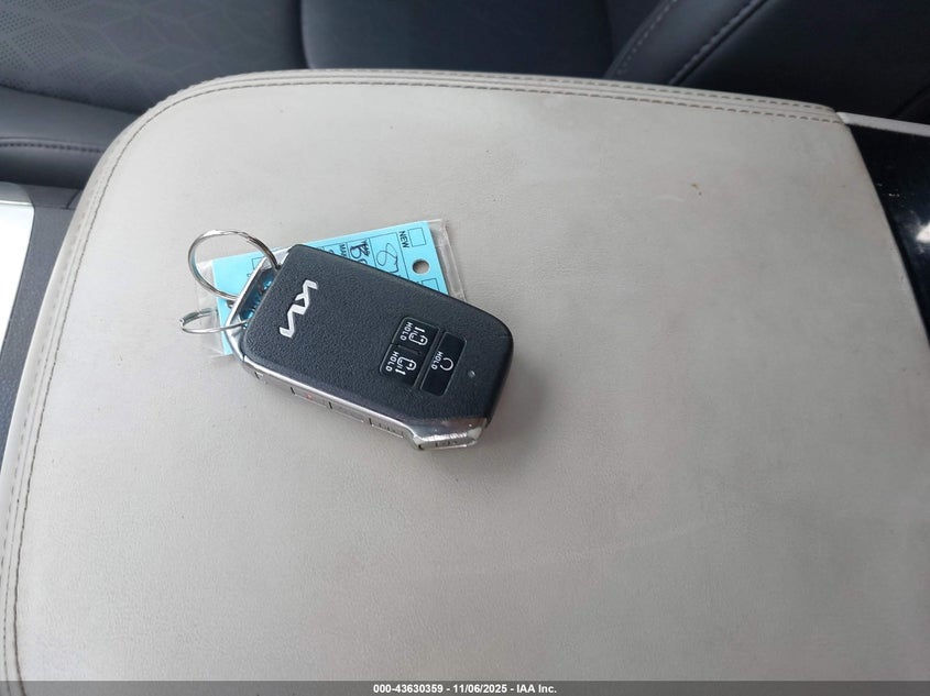 2022 KIA CARNIVAL MPV EX KNDNC5H33N6104348