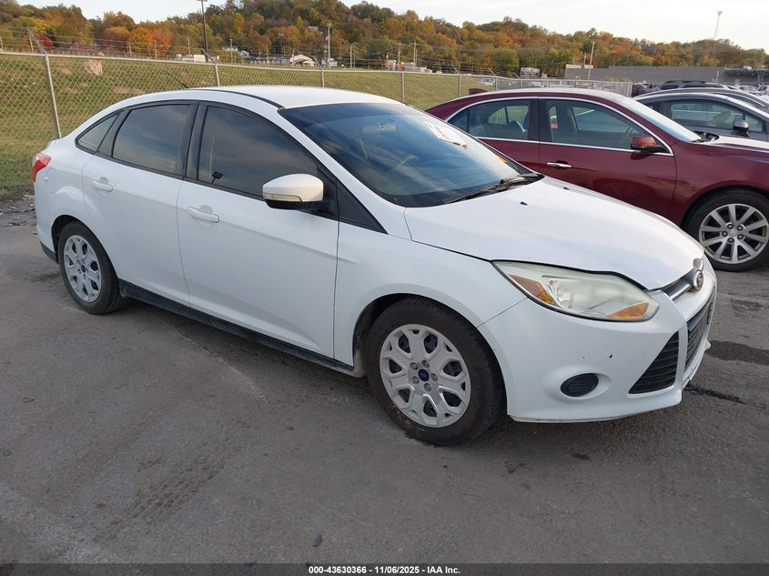 2014 FORD FOCUS SE - 1FADP3F23EL289183