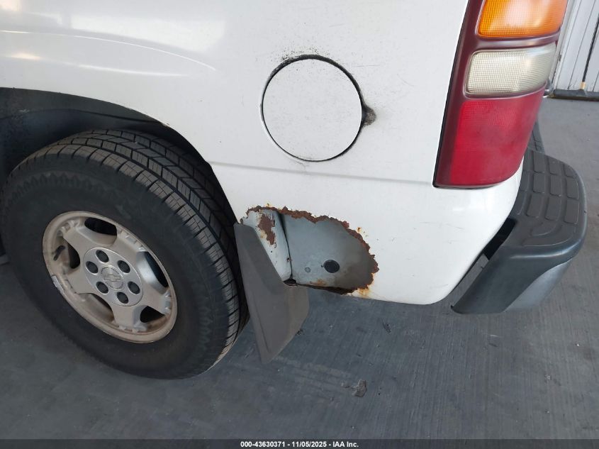 2002 Chevrolet Tahoe Ls VIN: 1GNEK13V32J135250 Lot: 43630371