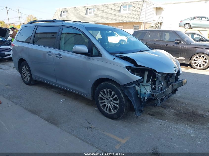 TOYOTA SIENNA XLE V6 8 PASSENGER