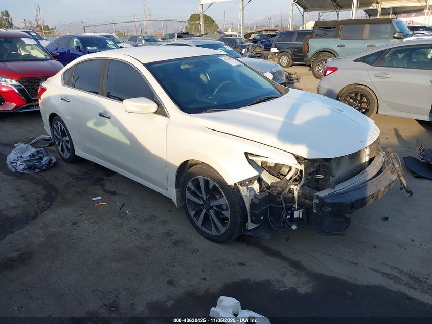 NISSAN ALTIMA 2.5 SR