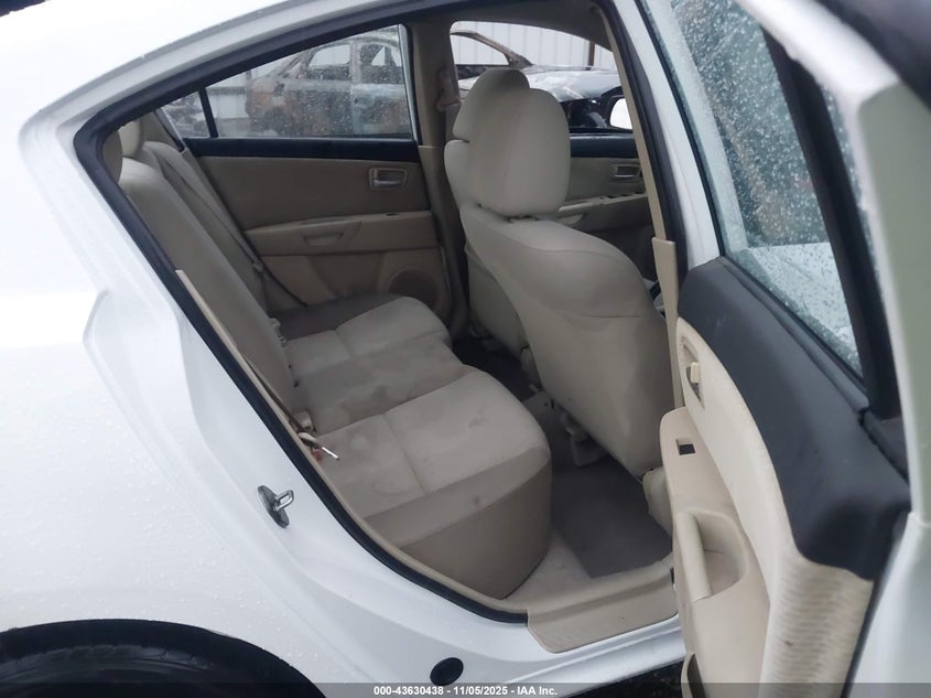 2004 Mazda Mazda3 I VIN: JM1BK12FX41179741 Lot: 43630438